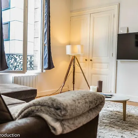 Charming Haussmannien 50m2 - Center Lägenhet